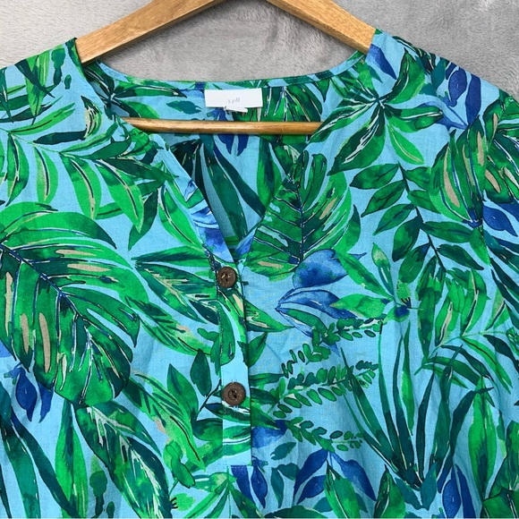 J. Jill Floral Blue/Green  Cotton Top V-Neck. Women’s Size Large. - Picture 3 of 6